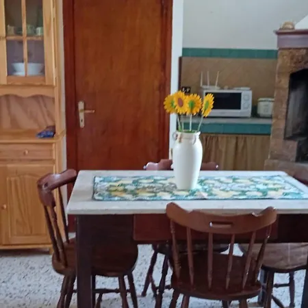 Appartement La Casetta Degli Ulivi Con Piscina
